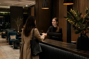 Receptionist
