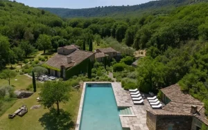 What Makes the ‘Luxury Mas Under the Sun’ Villas So Special?