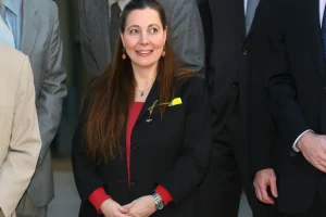 How Did Maria Burton Carson’s Upbringing Shape Her Professional Identity