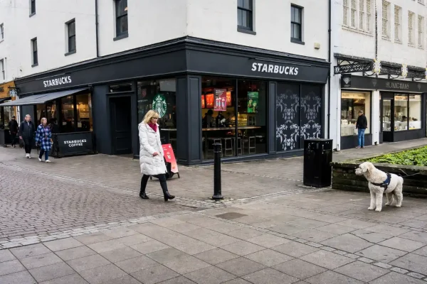 starbucks dumfries closure