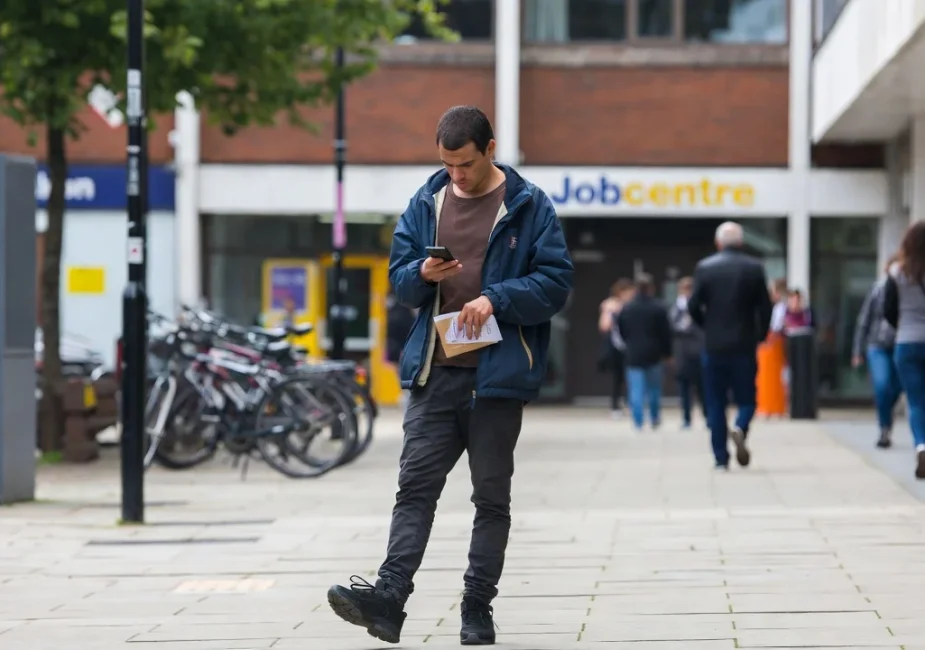 How Many Times Can You Get an Advance on Universal Credit