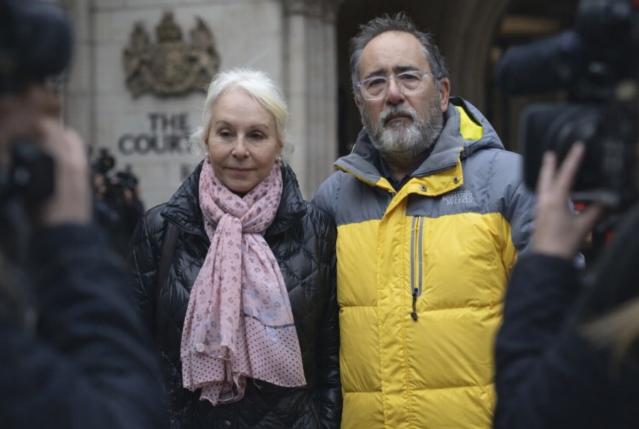 natalie berg fabric land dispute